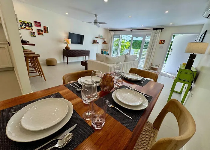 Hospitality Expert Swf104 Pool Chef * Montego Bay